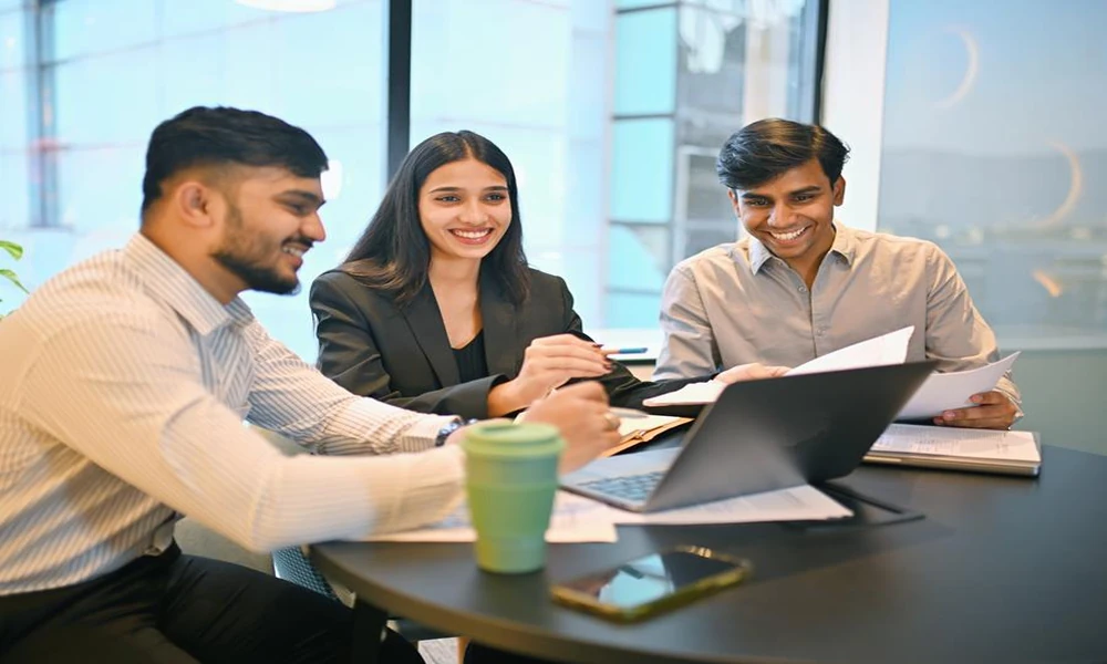How to Find a Customer Support Job That Offers Career Growth